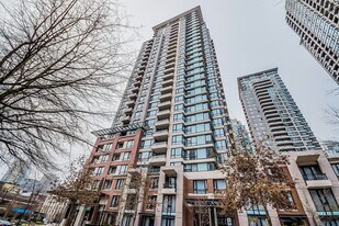 928 Homer St in Vancouver, BC - Building Photo