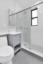 1055 JFK Blvd E in Weehawken, NJ - Building Photo - Building Photo