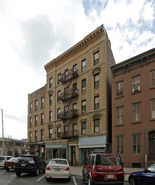 202-204 Hudson St in Hoboken, NJ - Building Photo - Building Photo