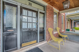 311 E 30th St, Unit 1 in Baltimore, MD - Building Photo - Building Photo