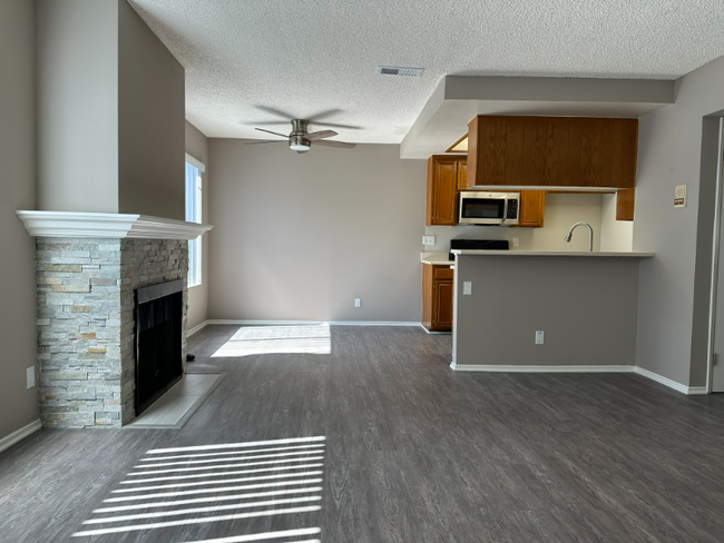 6202 Fulton Ave in Los Angeles, CA - Building Photo - Building Photo