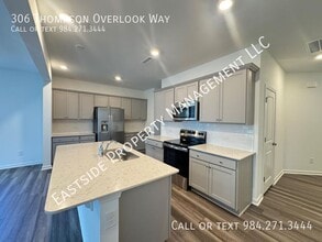 306 Thompson Overlook Wy in Smithfield, NC - Building Photo - Building Photo