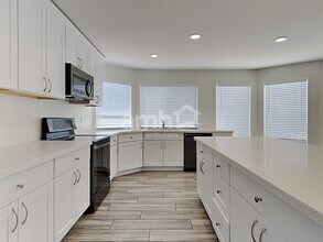 7457 E Laguna Azul Ave in Mesa, AZ - Building Photo - Building Photo