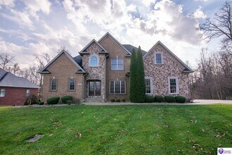 107 Rhinestone Ct in Elizabethtown, KY - Building Photo - Building Photo
