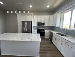 113 Firethorn Dr in Youngsville, LA - Building Photo - Building Photo