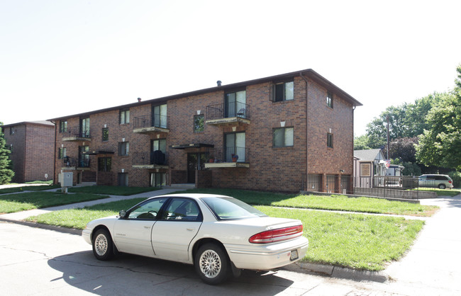 540 N 4th St in Seward, NE - Foto de edificio - Building Photo