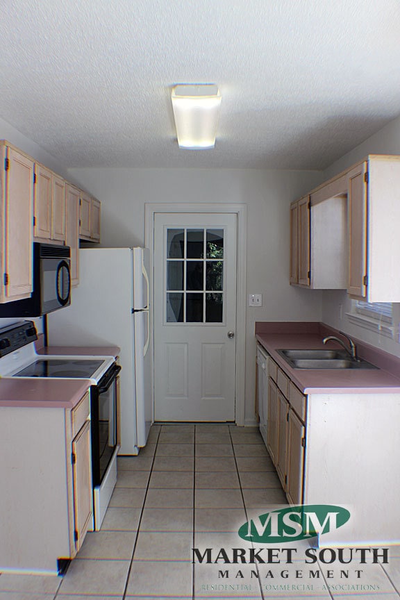 5 Bristlecone Dr in Savannah, GA - Building Photo - Building Photo