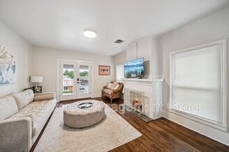 1435 S Peoria Ave in Tulsa, OK - Building Photo - Building Photo