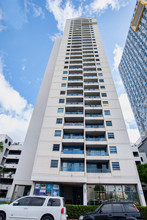 Kauhale Kaka'ako in Honolulu, HI - Building Photo - Building Photo