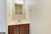 512 St Mary St photo'