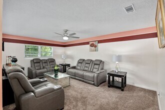 3658 NW 39th Pl in Gainesville, FL - Building Photo - Building Photo