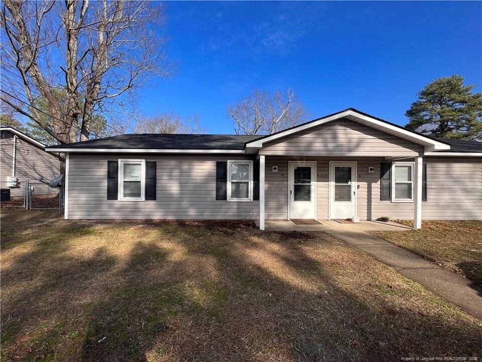 4210 David St in Fayetteville, NC - Building Photo