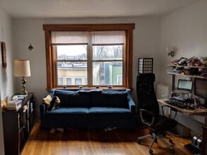 97 Hancock St, Unit 8 in Cambridge, MA - Foto de edificio - Building Photo