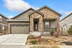 8005 Eagle River Lp in Littleton, CO - Building Photo