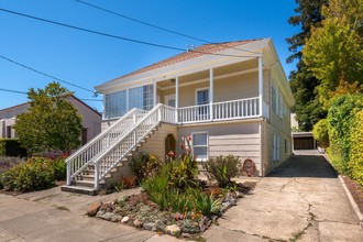 57 Sunnyside Ave in Mill Valley, CA - Building Photo - Building Photo