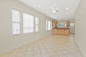 2723 E 8th St in Long Beach, CA - Building Photo - Building Photo