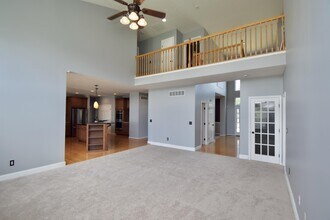 5167 Elm Leaf Trail in Hamilton, OH - Building Photo - Building Photo