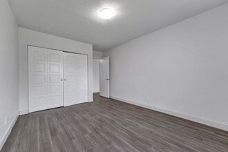 10463 150 St in Surrey, BC - Building Photo - Building Photo