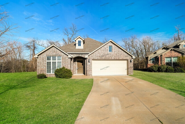 property at 203 W 54th Ct