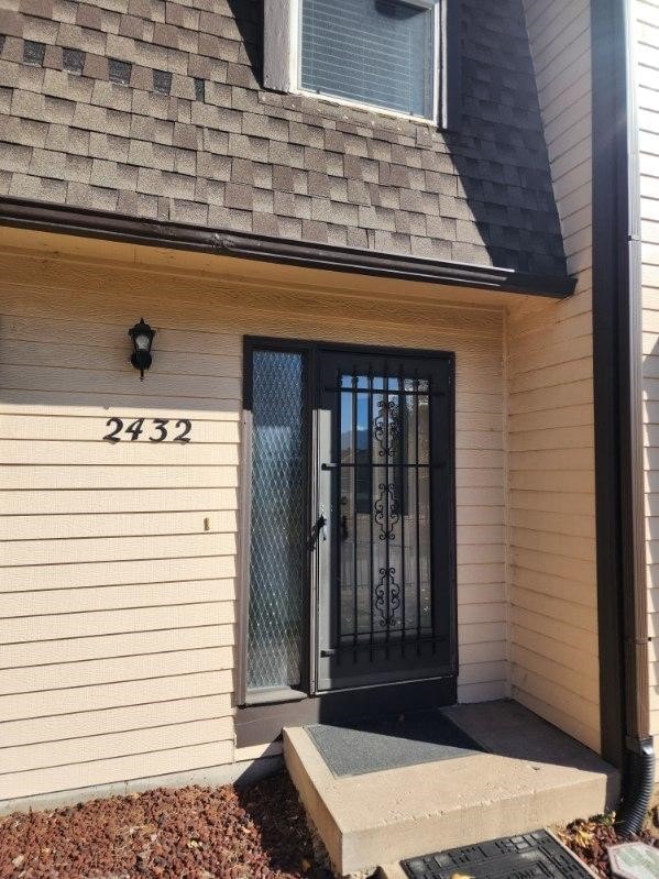 2432 Lexington Village Ln