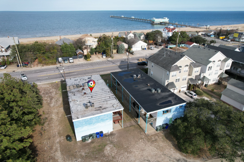 487 W Ocean View Ave-Unit -D in Norfolk, VA - Building Photo