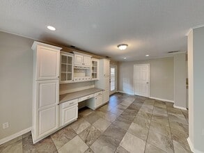 5040 Sea Isle Rd in Memphis, TN - Building Photo - Building Photo