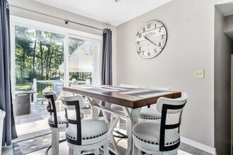 5 Sleepy Ct in Ballston Spa, NY - Building Photo - Building Photo