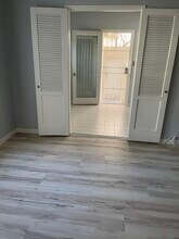 4449 Kensington Rd in Los Angeles, CA - Building Photo - Building Photo