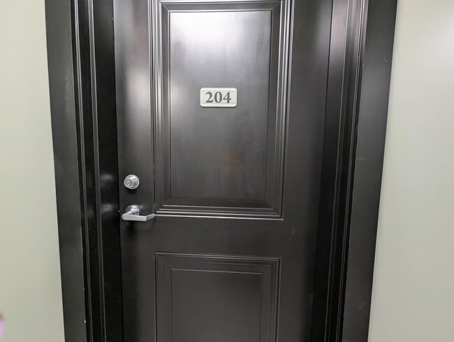 22 S Main St-Unit -204 in Rochester, NH - Building Photo - Building Photo