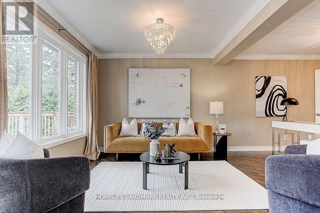 property at 25 Oakcrest Ave