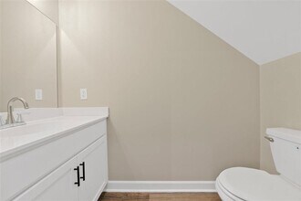 906 Plano Rd in Bowling Green, KY - Building Photo - Building Photo