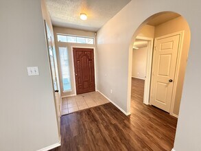 6113 16th St in Lubbock, TX - Building Photo - Building Photo