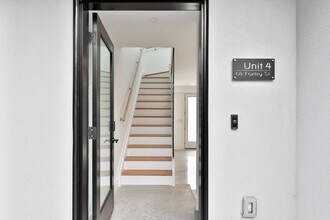 68 Foxley St in Toronto, ON - Building Photo - Building Photo