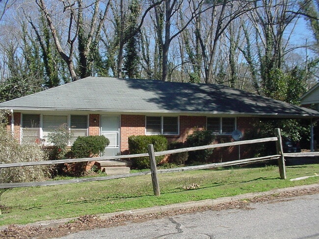 property at 559 Woodland Hills Dr