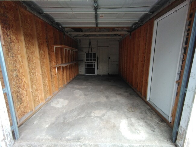 826 W Lynwood Ave in San Antonio, TX - Foto de edificio - Building Photo