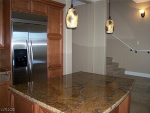 6 Via Vasari in Henderson, NV - Building Photo - Building Photo