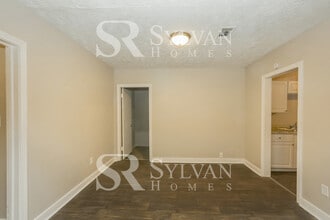 326 Hanging Moss Cir in Jackson, MS - Foto de edificio - Building Photo