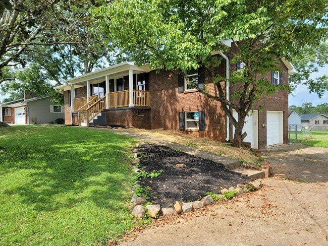 property at 7617 Temple Acres Dr