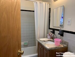 59 Parkman St in Brookline, MA - Building Photo - Building Photo