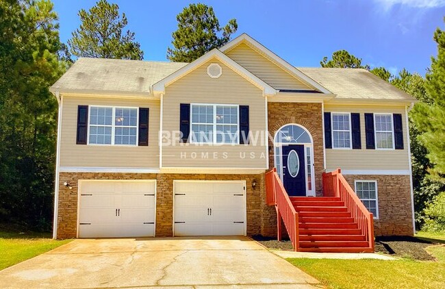 property at 60 Pine Shadow Cir