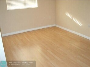 14026 SW 31st St in Miramar, FL - Building Photo - Building Photo