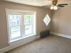 341 Juniper St in Quakertown, PA - Building Photo - Building Photo