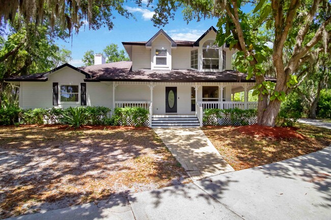 property at 7447 Hawkins Rd