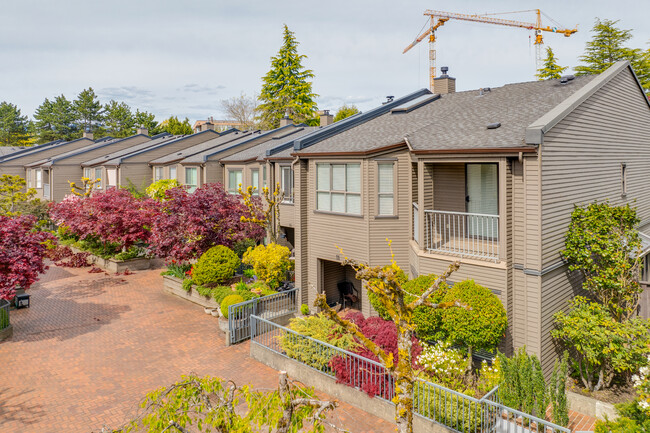 4350 Valley Dr in Vancouver, BC - Building Photo - Primary Photo