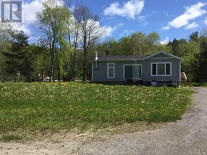 3358 Ravenshoe Rd in Georgina, ON - Building Photo - Building Photo