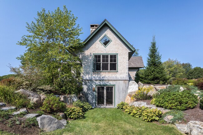 378 Mill Rd in Edgecomb, ME - Building Photo - Building Photo