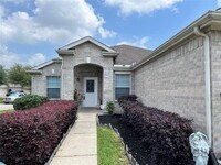 21222 Pinewalk Brook Ln