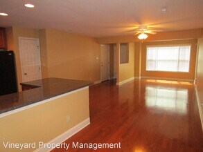 203 Madison Ln S E in Smyrna, GA - Building Photo - Building Photo