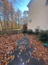 4562 Gavin Woods Ct in Catlett, VA - Building Photo - Building Photo