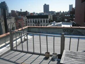 252 Mott St in New York, NY - Building Photo - Building Photo